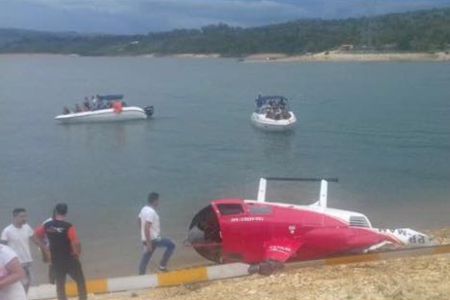 CAPITÓLIO – MG: Helicóptero cai com turistas – Veja o momento da queda